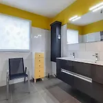 Holiday home Awesome In