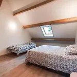 Holiday home Awesome In