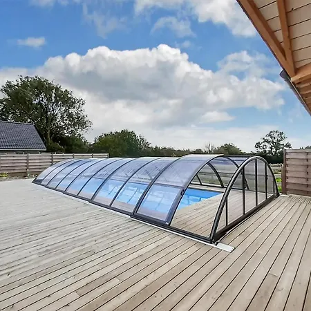 In With Outdoor Swimming Pool Holiday home Herly