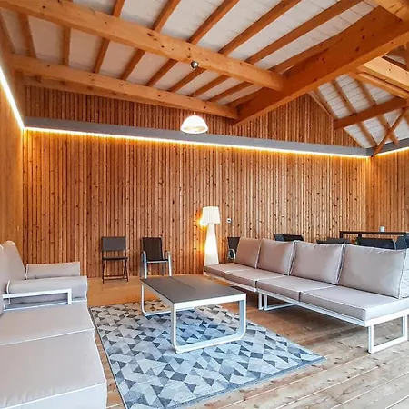 Luxurious In